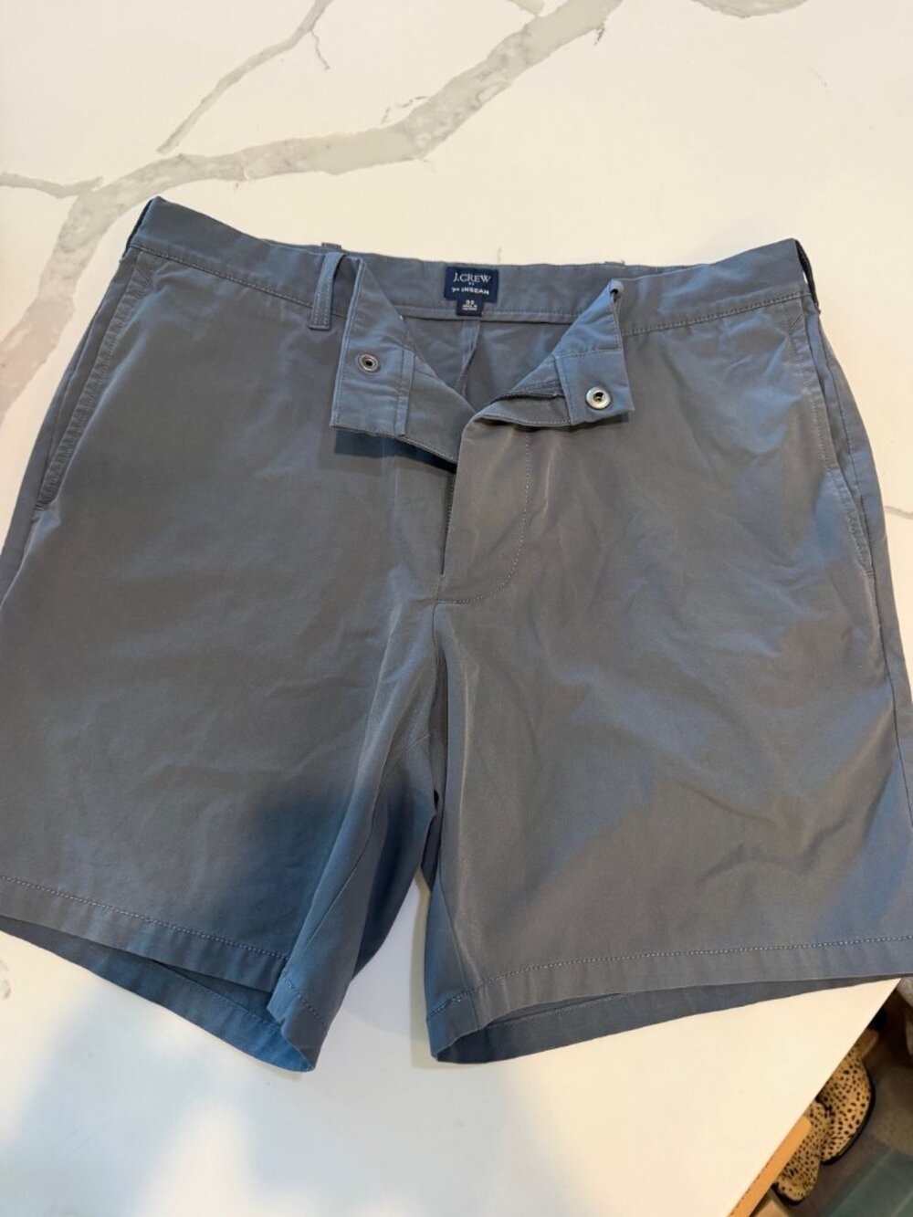 J Crew 7" Tech Shorts 32